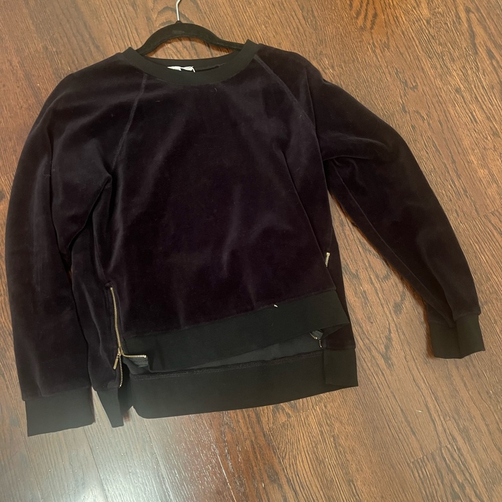 Vivid Black Velvet Top